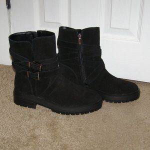 NEW size 8.5 Vince Camuto Black Suede Ankle boots